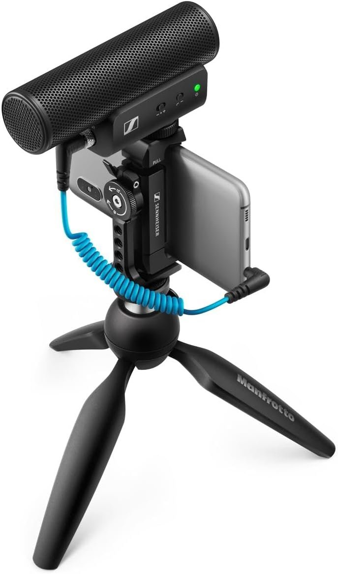 SENNHEISER Professional MKE 400 + Mobile Kit, Directional On-Camera Microphone with Smartphone Clamp & Manfrotto PIXI Mini Tripod, 509257, Auxiliary,Black